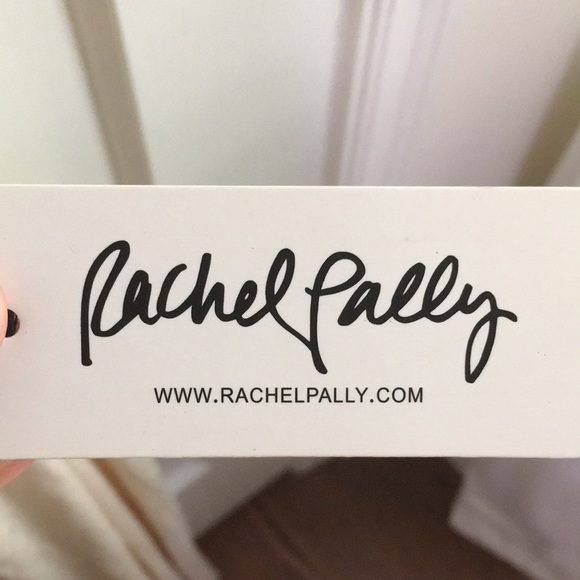 Long cream cotton dress - Picture 6 of 7